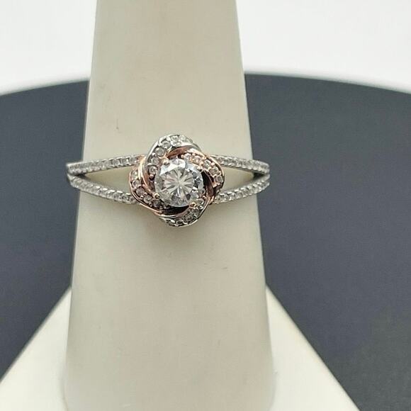 IBB CN 925 Rose Gold Vermeil CZ Two‎ Tone Floral Love Knot Ring Sz 8 - Picture 1 of 8